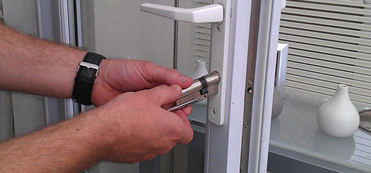Commercial Door Lock Repair in Topanga